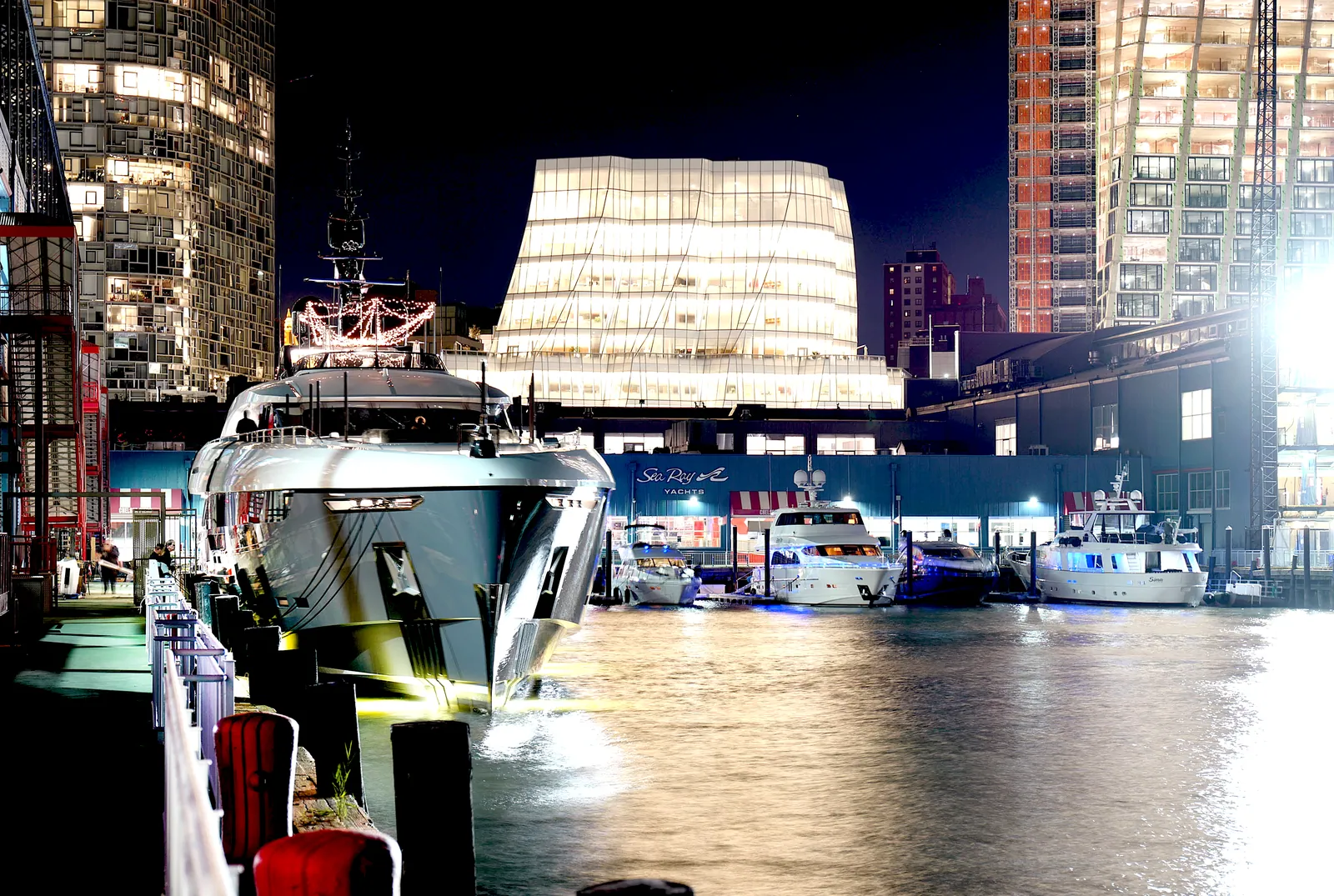Utopia Iv, photograph 6 of 6